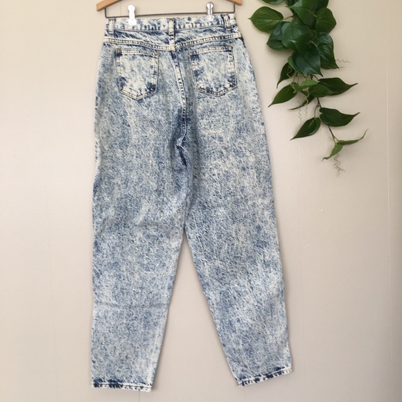 Congo Vintage Acid Wash high waisted jeans - Picture 2 of 8
